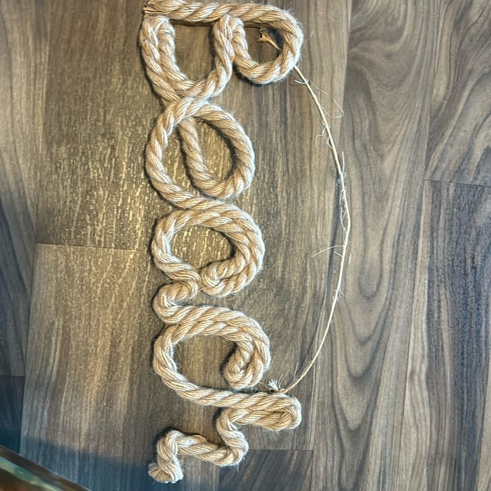 Beach rope sign